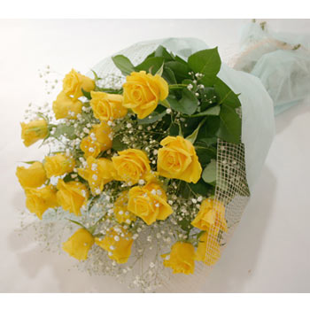 24 Yellow Roses Bouquet